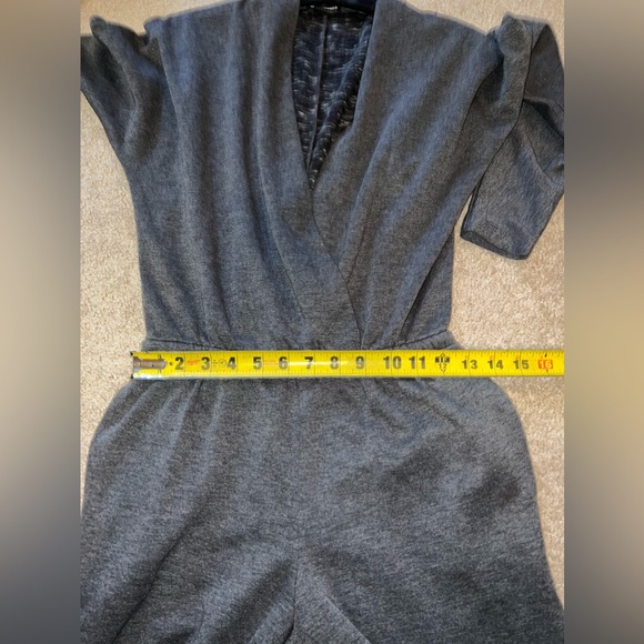 Club Monaco Gray Jumpsuit with Pockets Size US 0 - Picture 10 of 12